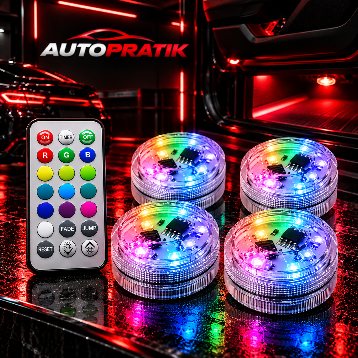 Quatre lampes LED RGB rondes multicolores pour voiture avec une télécommande
